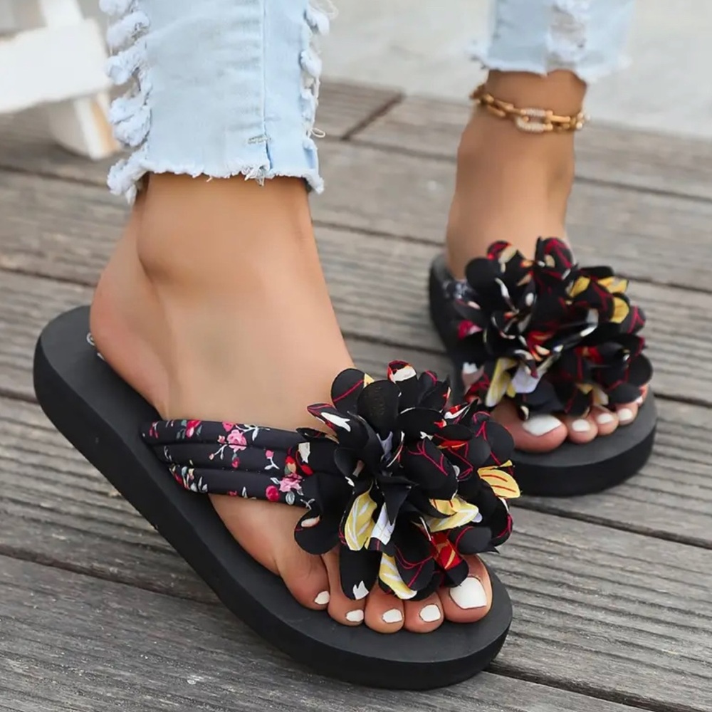 Women's 3d Floral Decor Slides, Slip On Lightweight Vacation Flip Flops